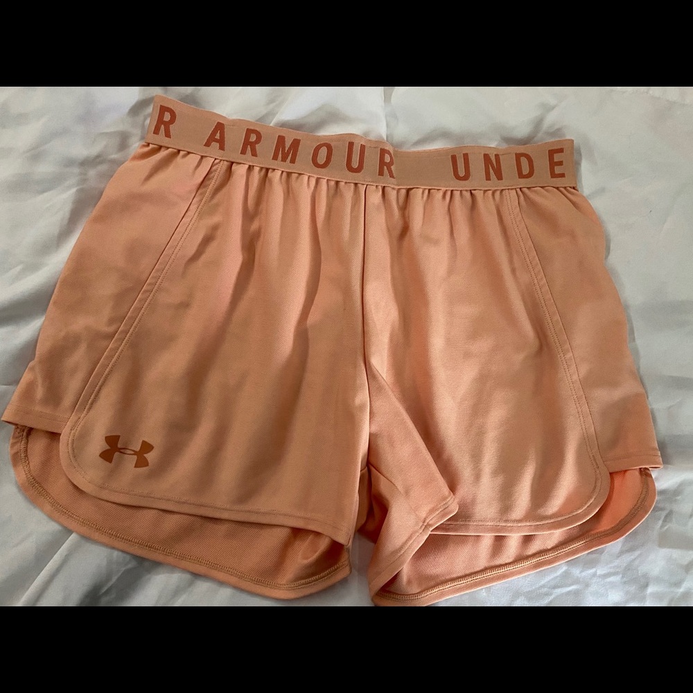 Underarmour shorts